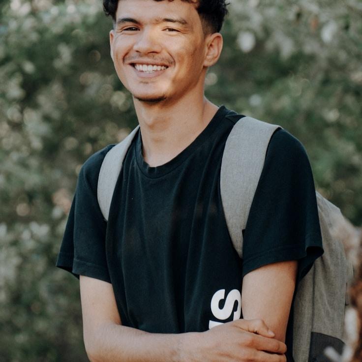 Portrait of Noor Valen, group coordinator and fusion cooking expert